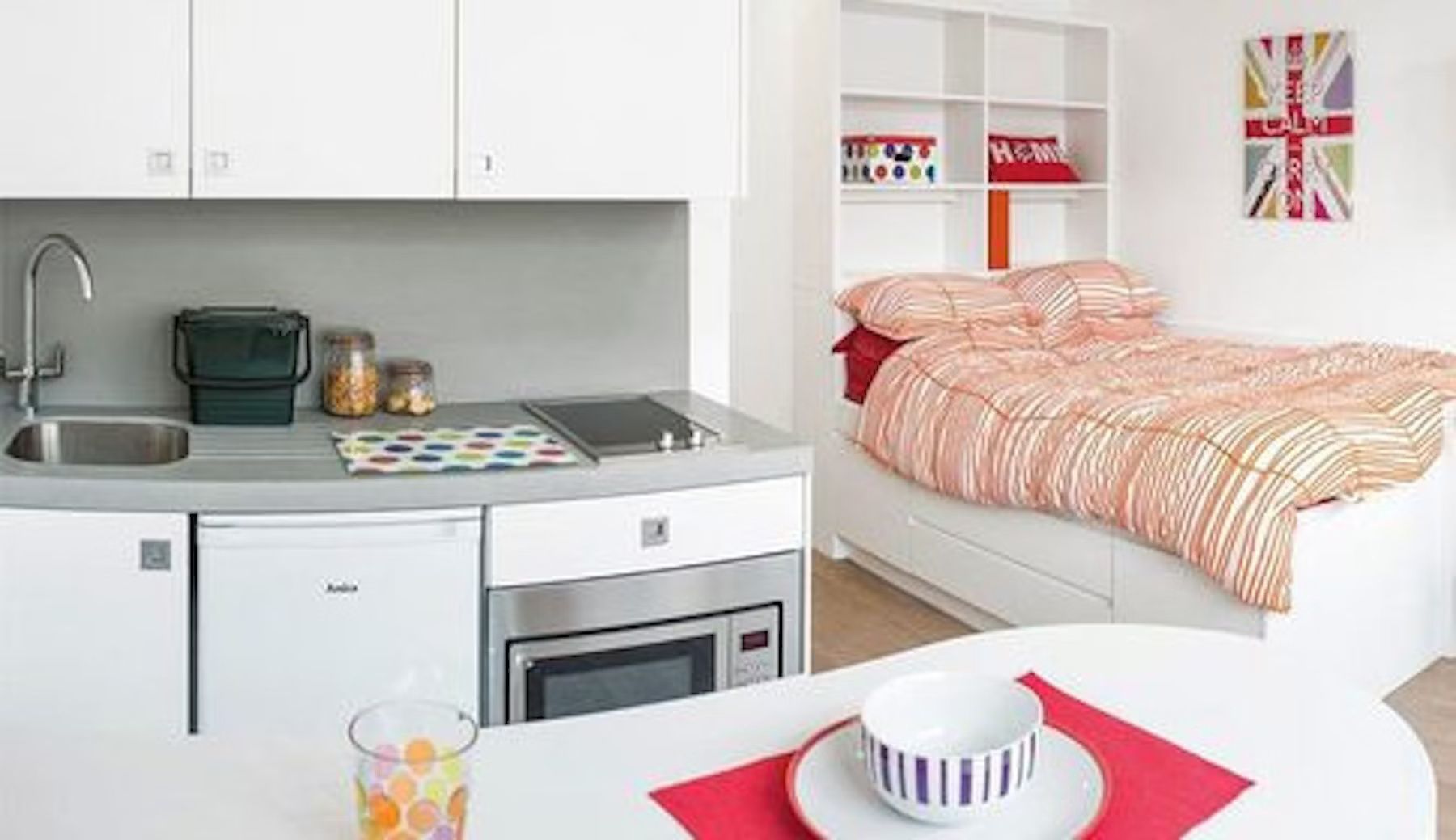 Studio Penthouse